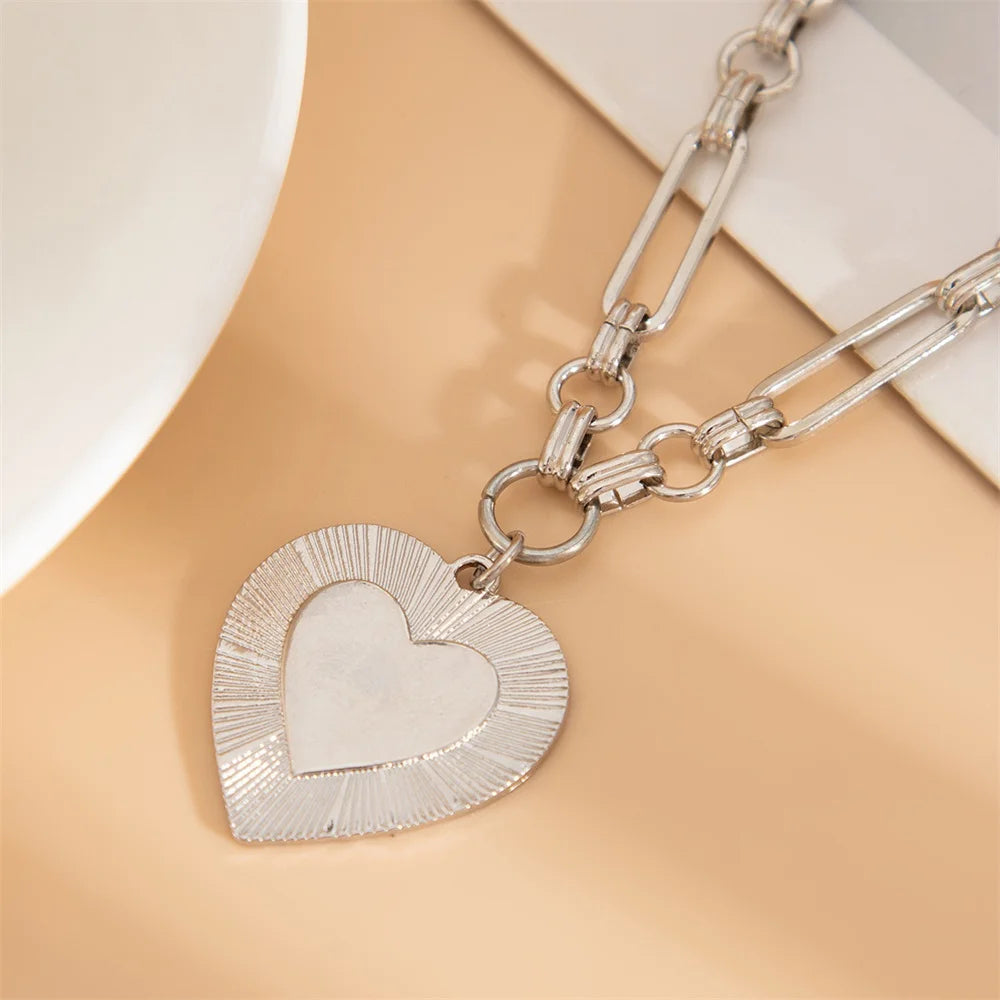 Collier breloque gros coeur argenté