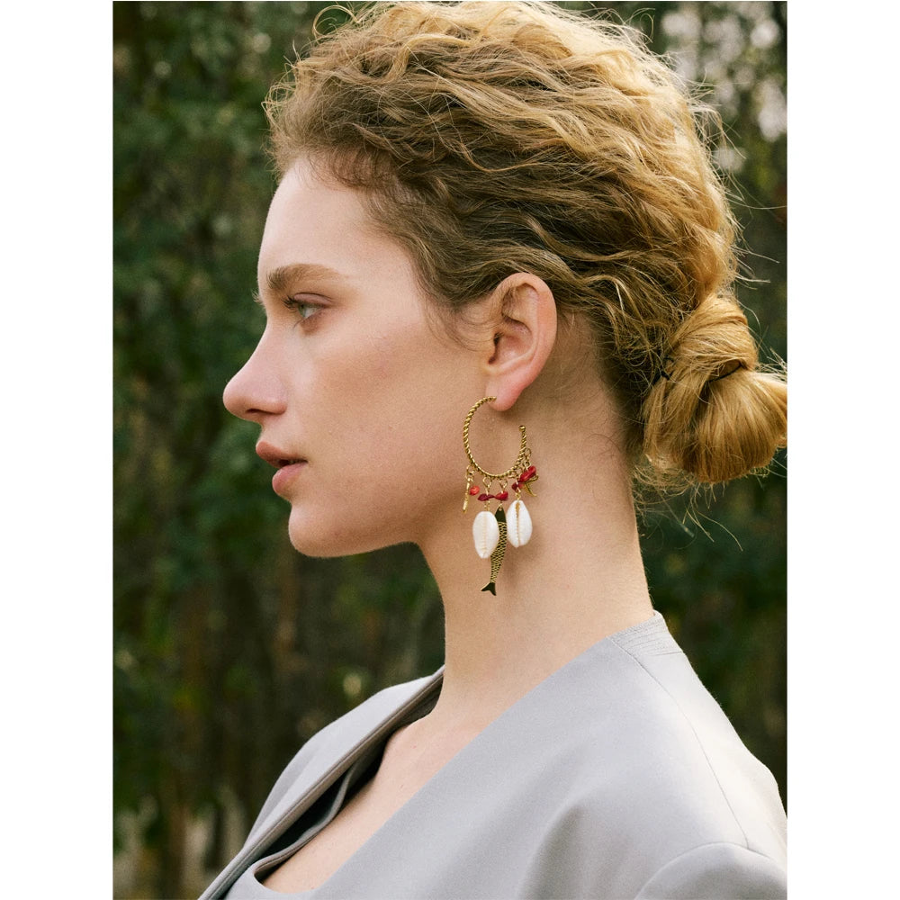 Boucles d'oreilles coquillages dorées