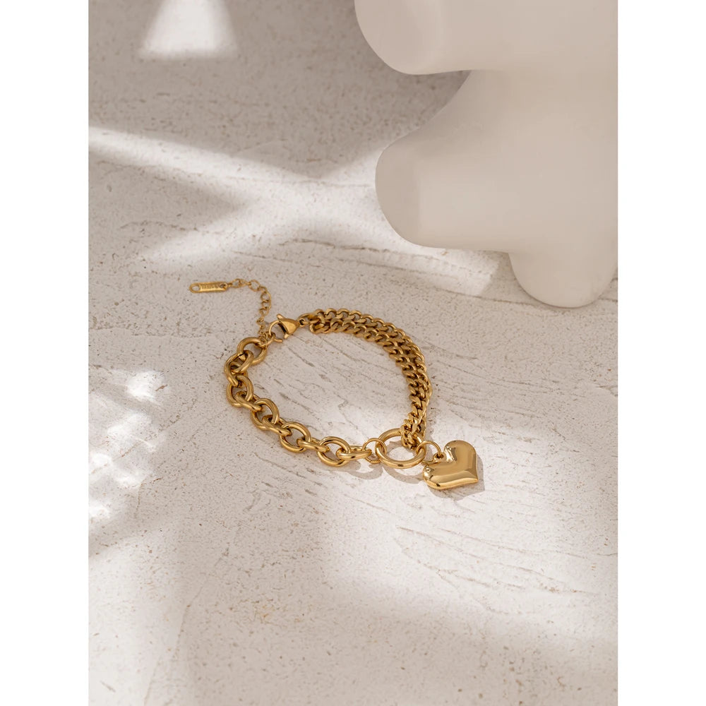 Bracelet à breloque unique coeur doré
