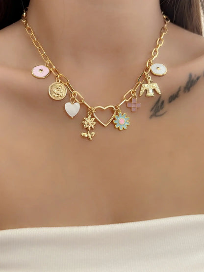 Collier à breloques fleurs doré