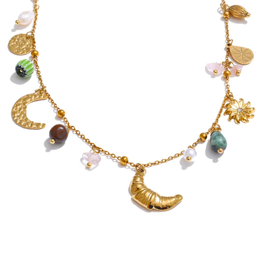 Collier breloques multicolores lune doré