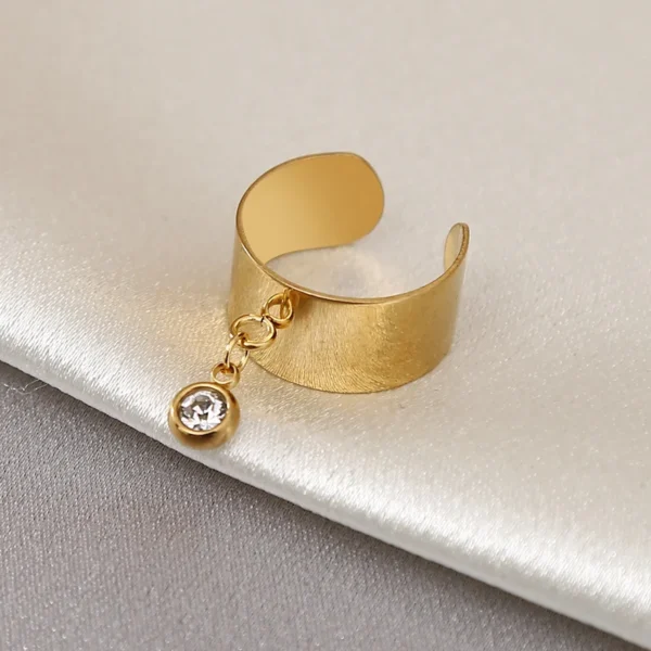 Bague breloque cristal dorée