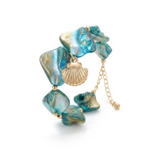 Bracelet breloques nacre bleu style bohème marin